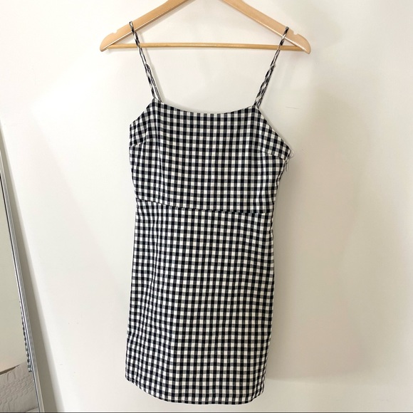 Victoria + Sophia Gingham Mini Dress - Picture 3 of 8